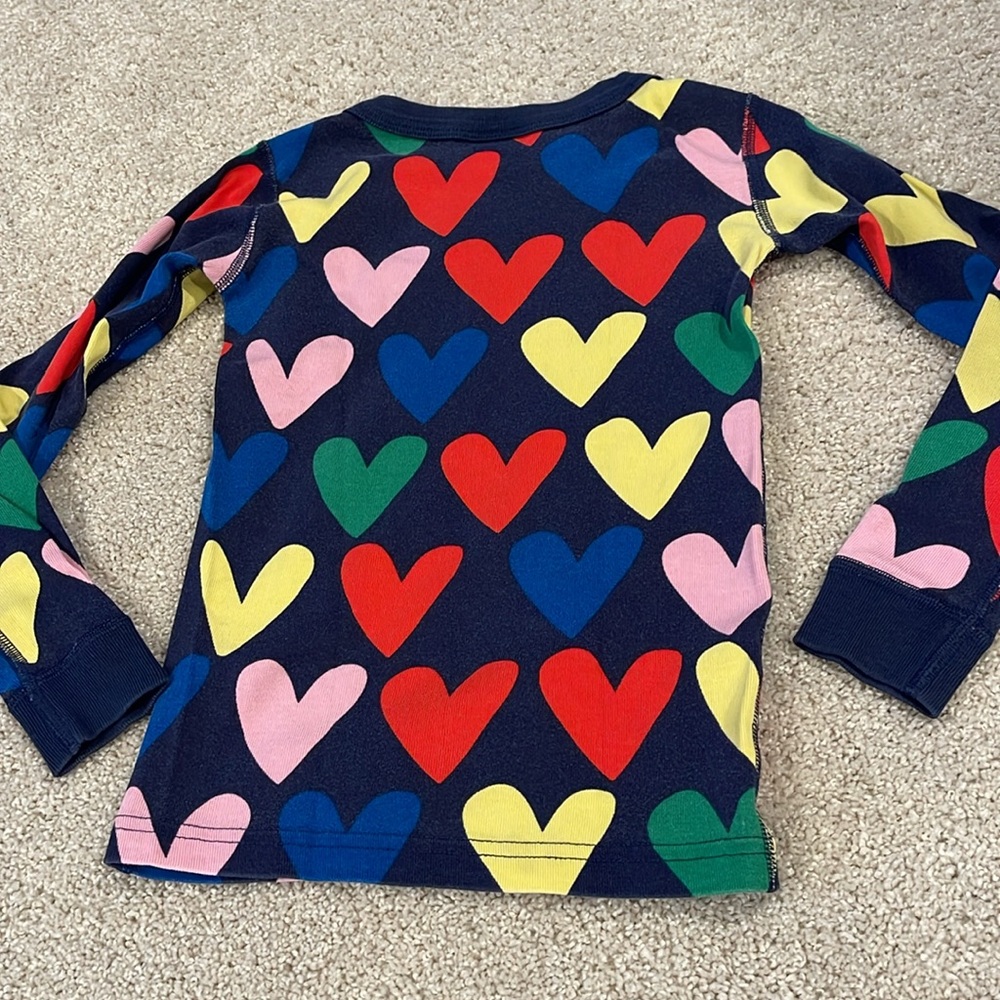 Hanna Andersson Colorful Heart Print Kids Pajamas, size 6 - Picture 5 of 5